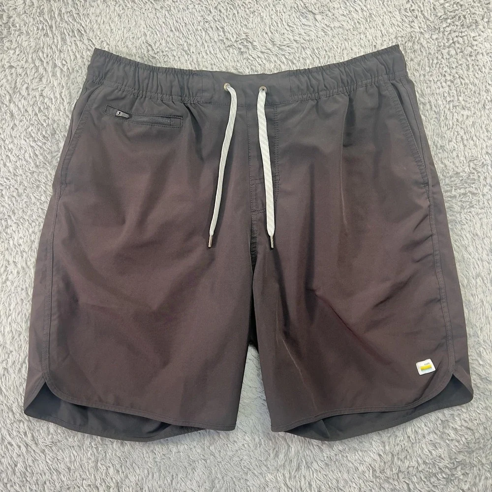 Vuori Banks Shorts Mens XL Black Performance Stretch Lined Athleisure V330